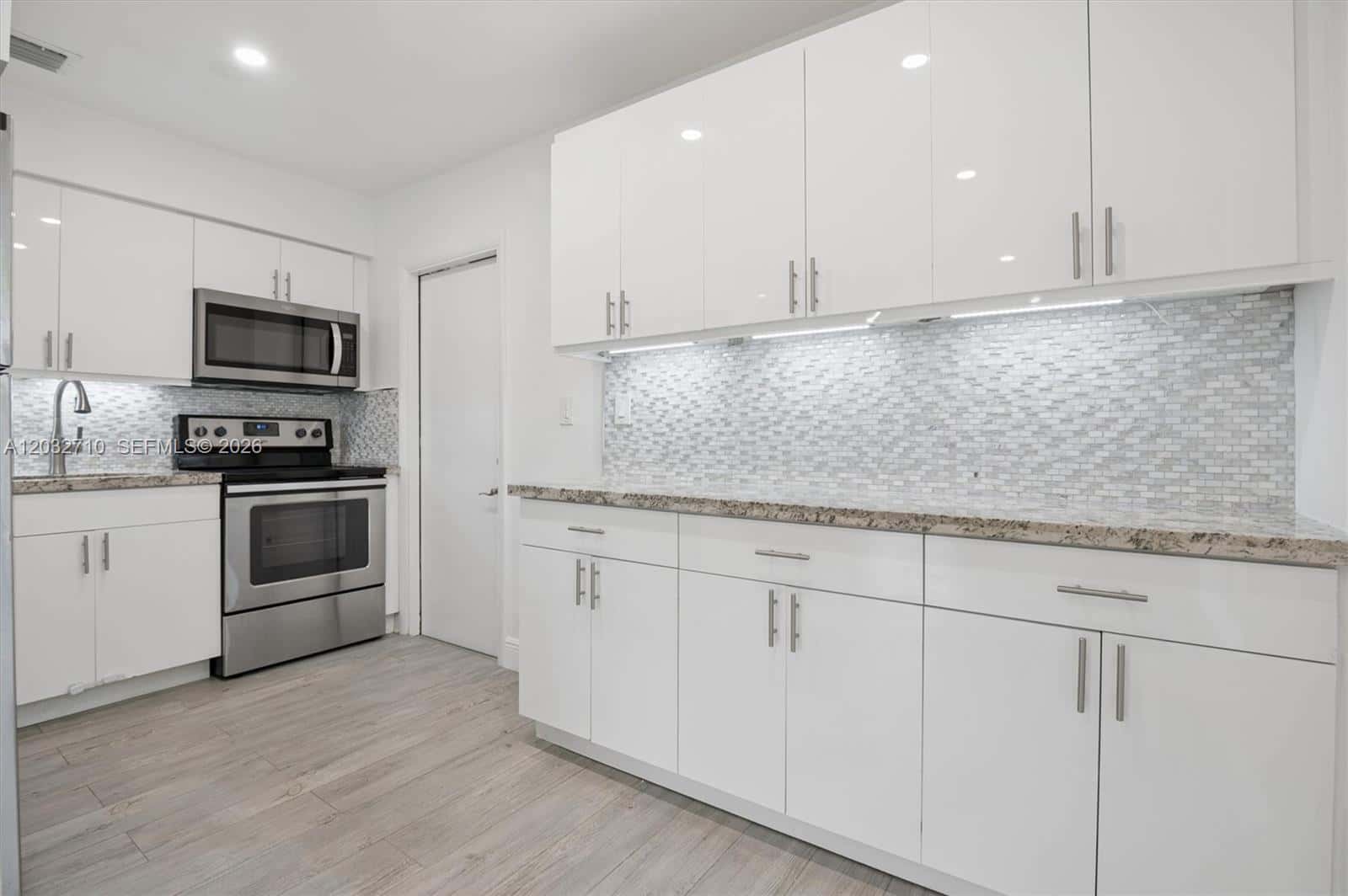 2775 SW 12th St # 2775, Miami FL 33135
