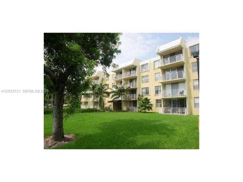 13100 SW 92nd Ave, Miami FL 33176