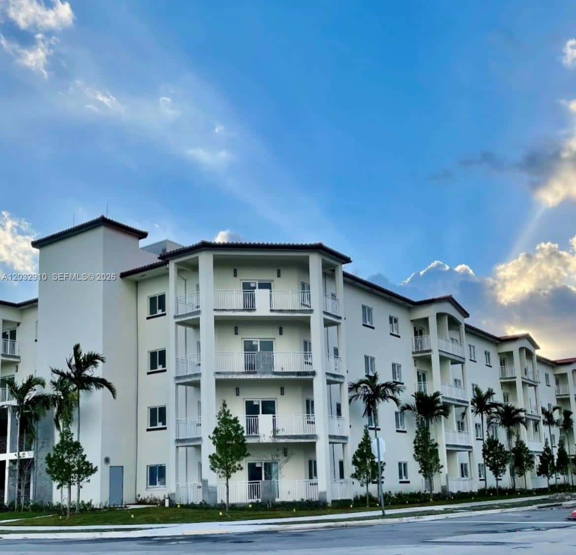 10950 NW 82nd St # 207, Doral FL 33178