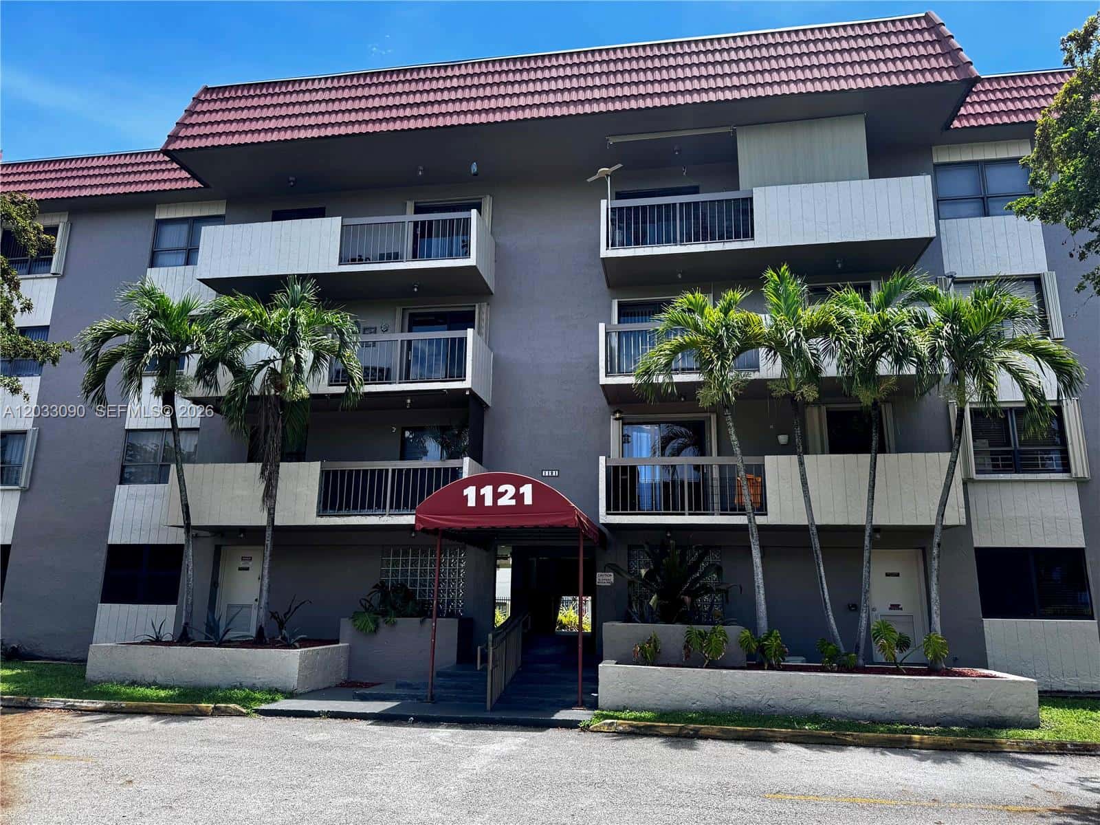 1121 SW 122nd Ave # 2, Miami FL 33184