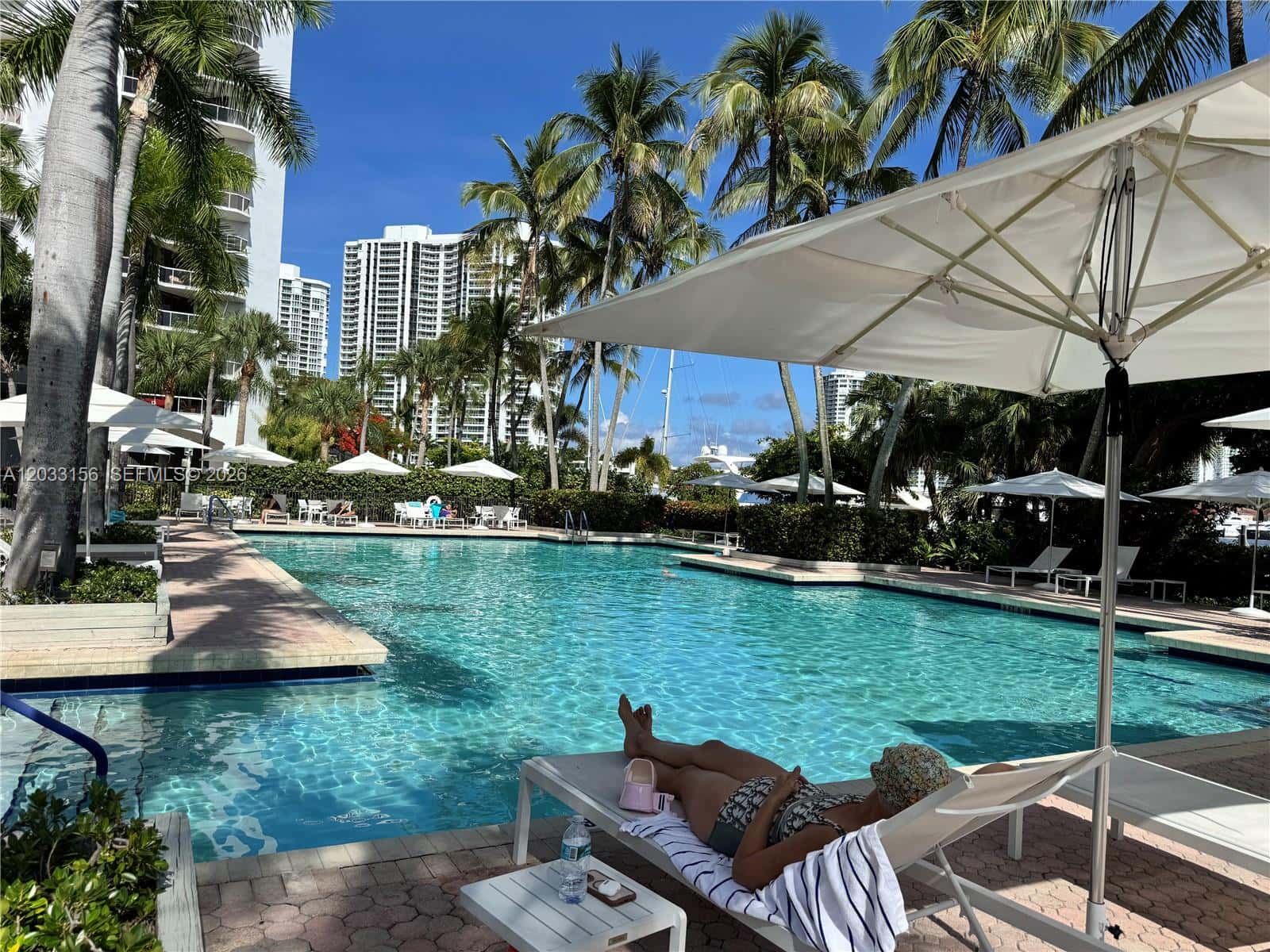 3610 Yacht Club Dr # 312, Aventura FL 33180