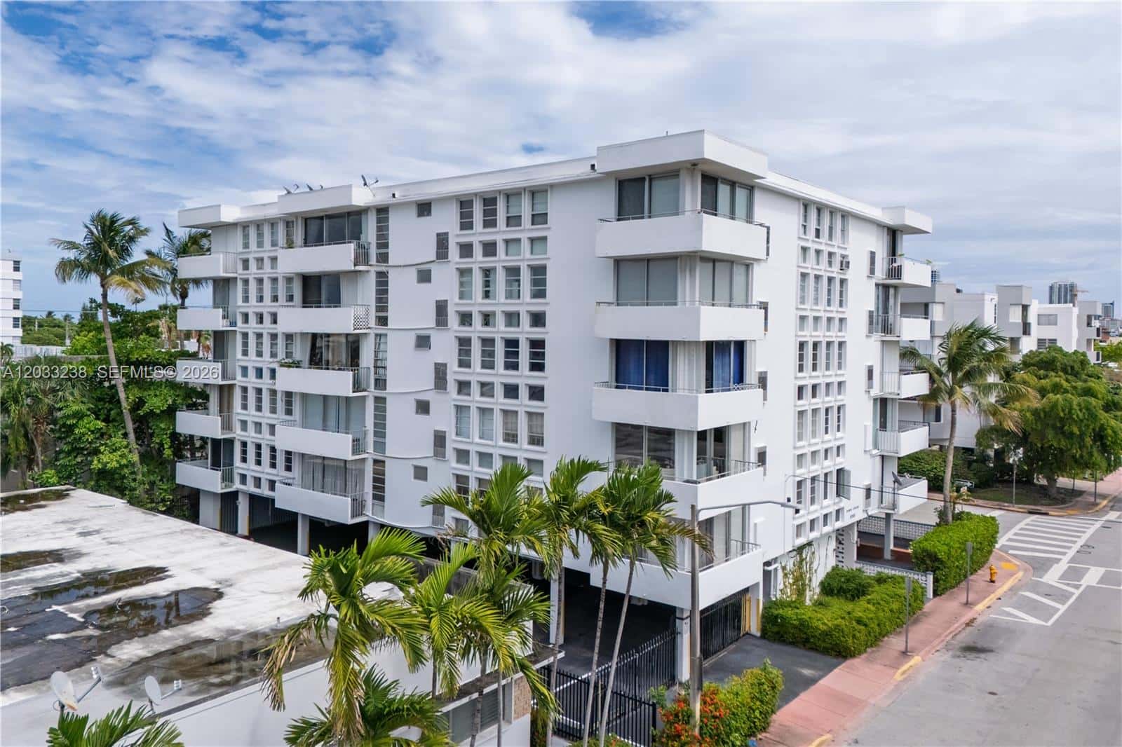 8001 Byron Ave # 3C, Miami Beach FL 33141