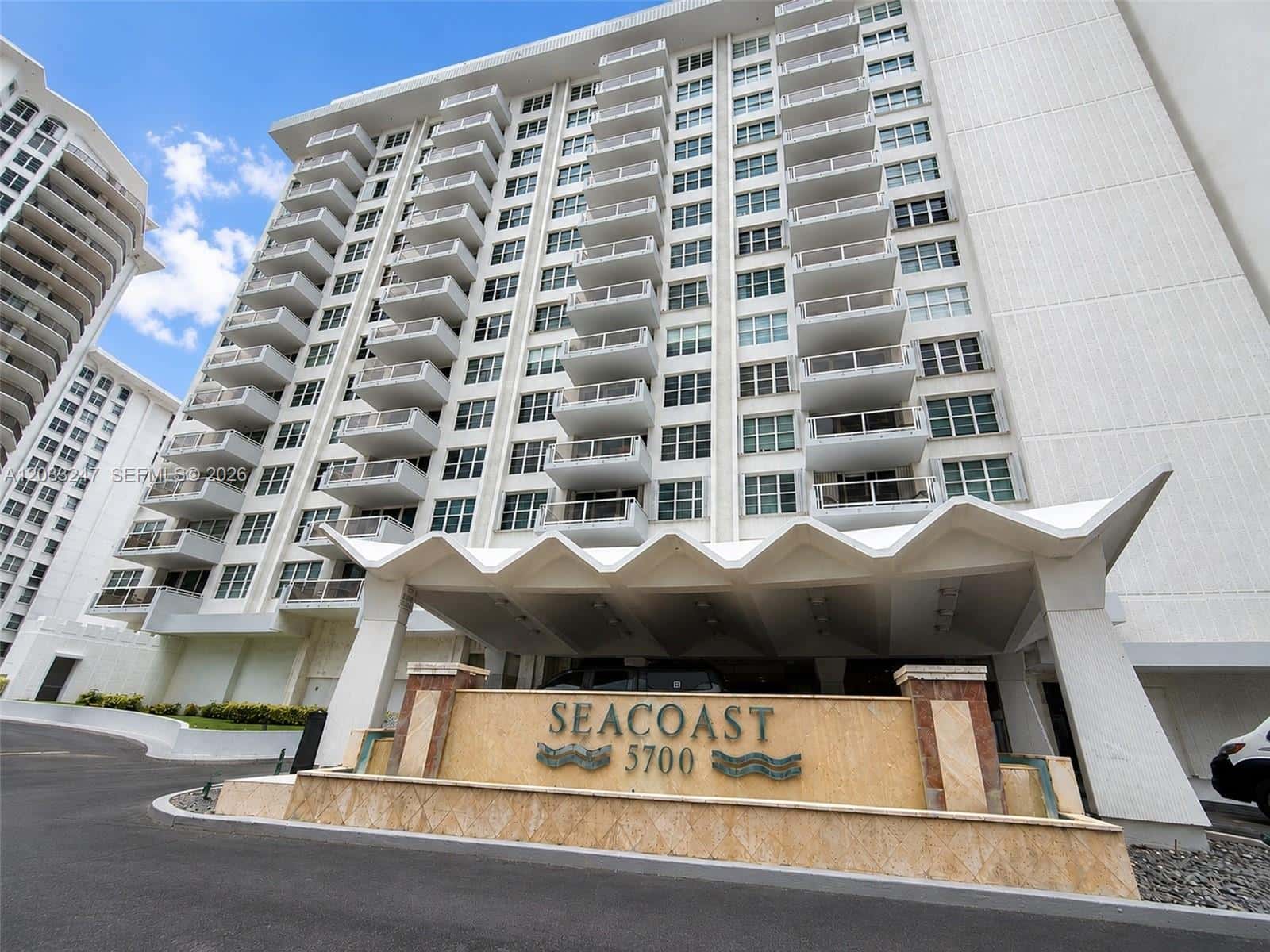 5700 Collins Ave # 3A, Miami Beach FL 33140