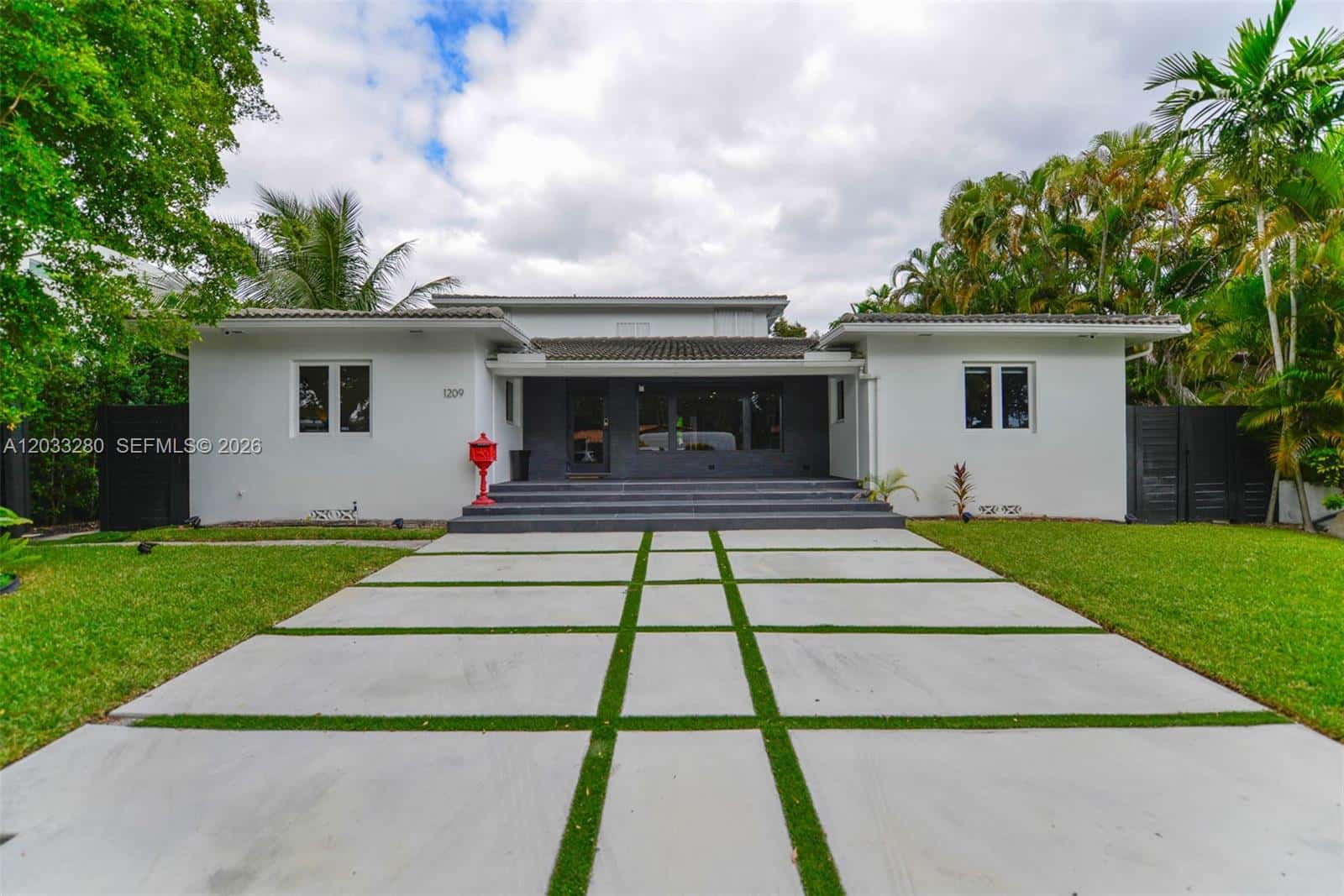 1209 NE 96th St # 1209, Miami Shores FL 33138