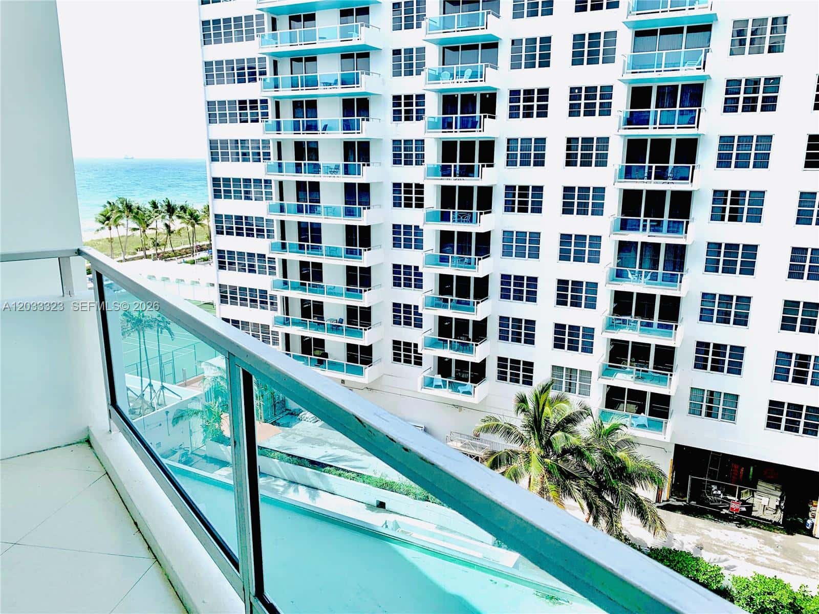5151 Collins Ave # 828, Miami Beach FL 33140