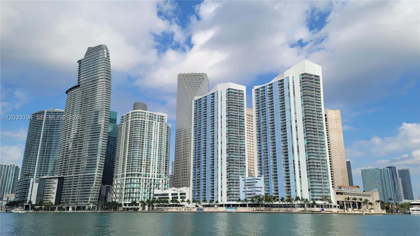 325 S Biscayne Blvd # 3321, Miami FL 33131