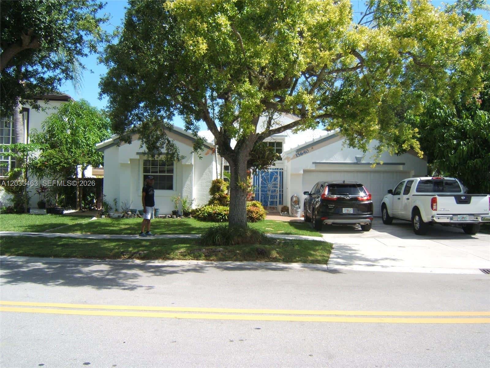 15640 SW 98th St, Miami FL 33196