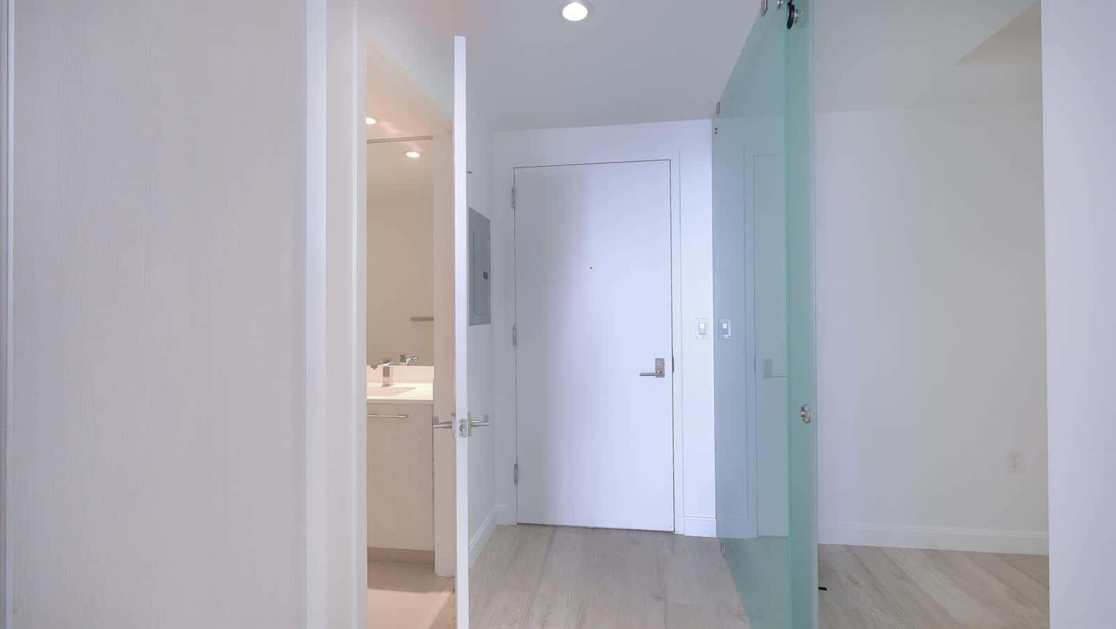 45 SW 9th Street # 2502, Miami FL 33130