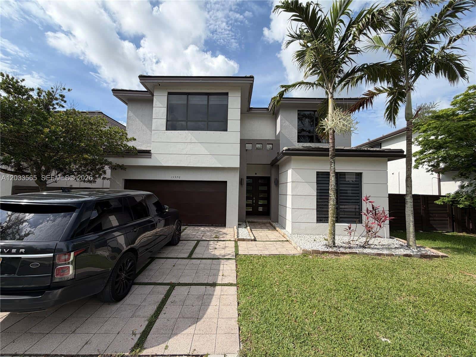 15976 SW 136th Ter, Miami FL 33196