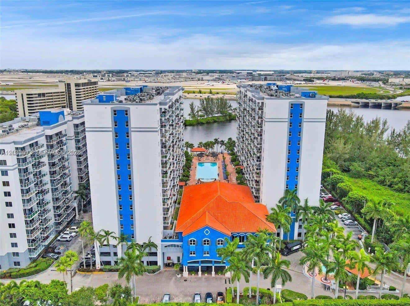 5091 NW 7th St # 906, Miami FL 33126