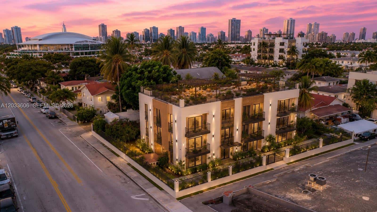 1267 NW 3rd St, Miami FL 33125