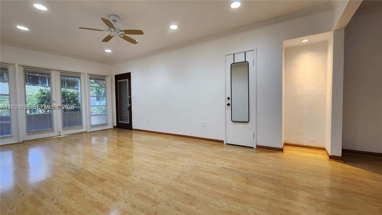 20 Park Dr # 4A, Bal Harbour FL 33154