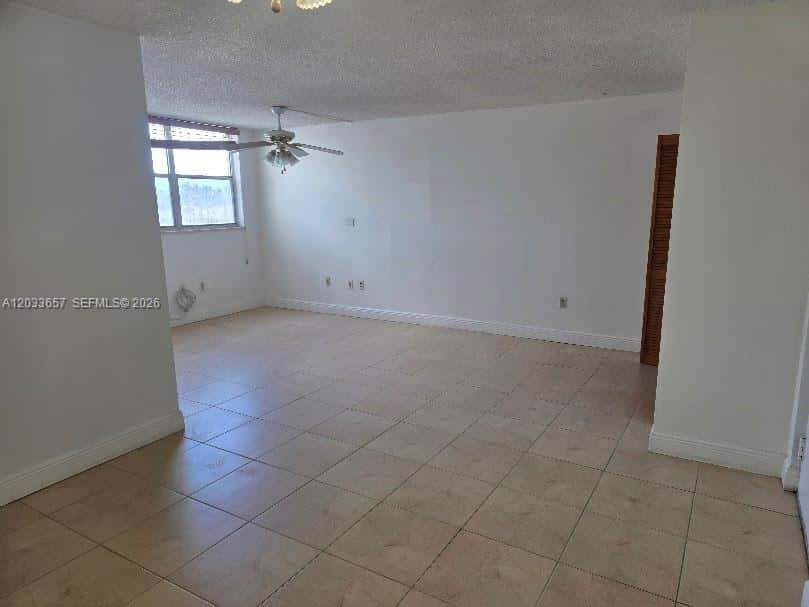 9411 SW 4th St # 303, Miami FL 33174