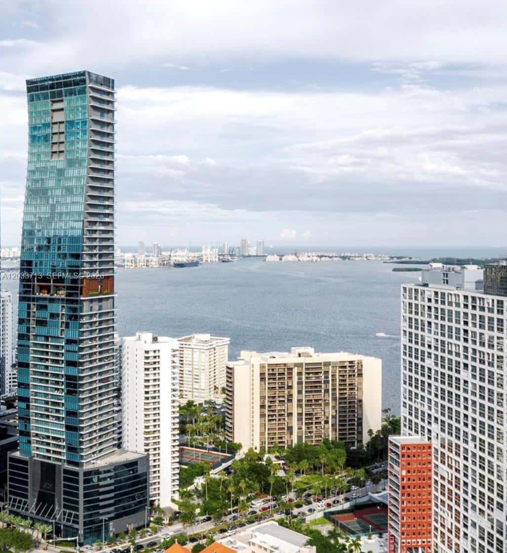 1451 Brickell Ave # 2701, Miami FL 33131