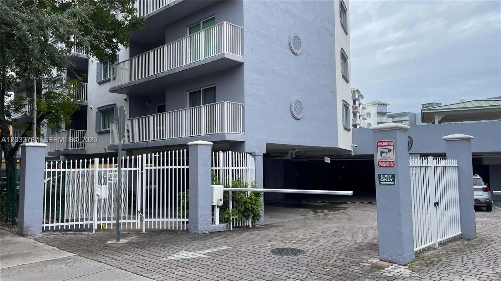 2475 NW 16th St Rd # 309, Miami FL 33125