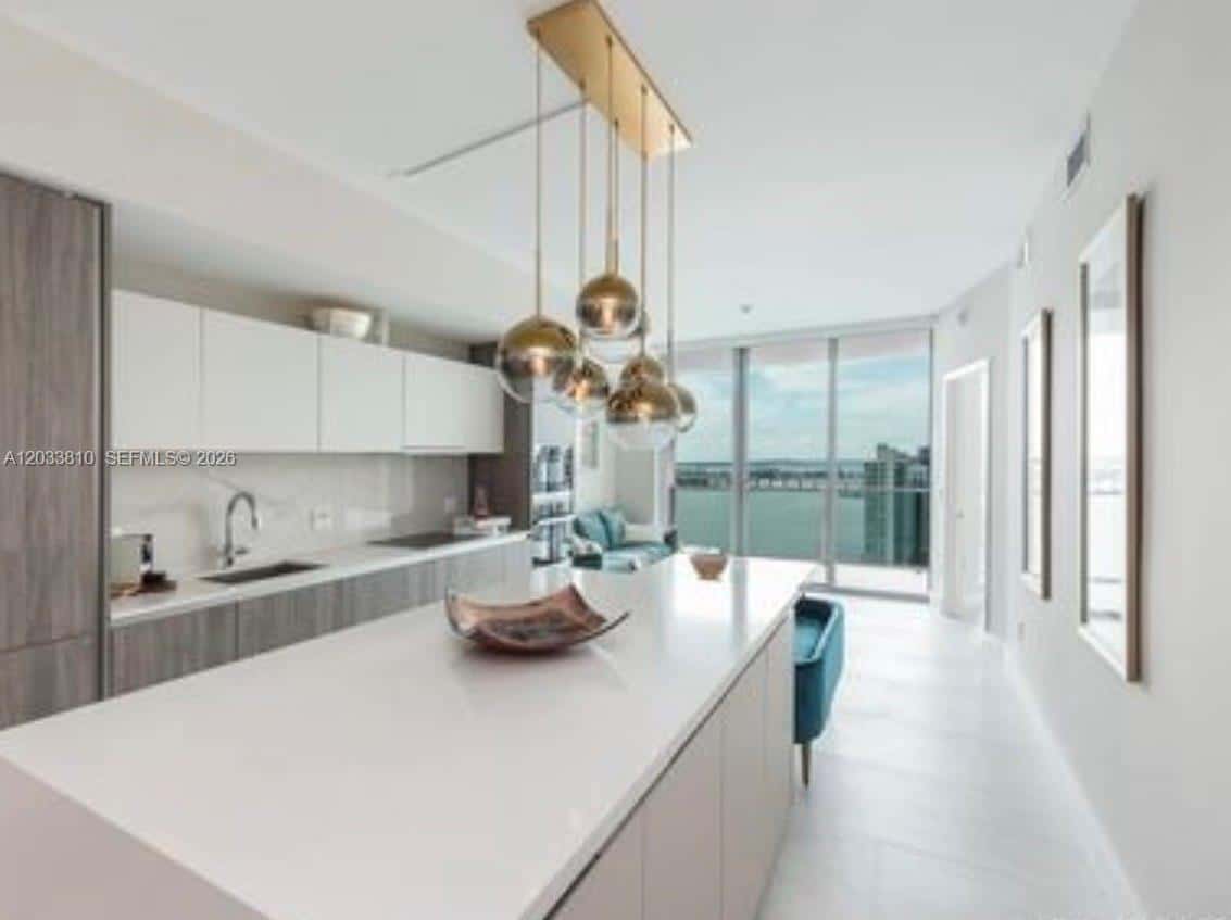 2900 NE 7th Ave # 2908, Miami FL 33137