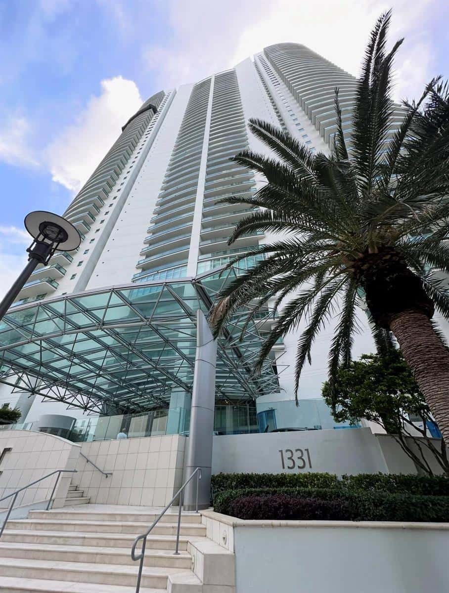 1331 Brickell Bay Drive # 4407, Miami FL 33131