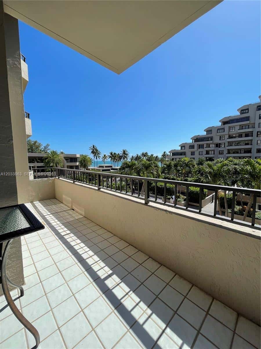 251 Crandon Blvd # 338, Key Biscayne FL 33149