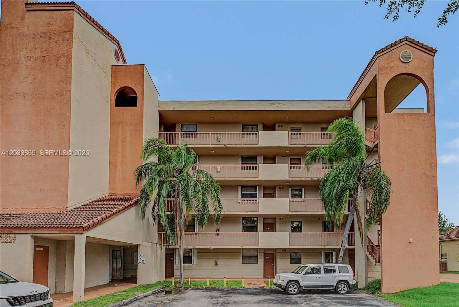10227 NW 9th St Cir # 3, Miami FL 33172