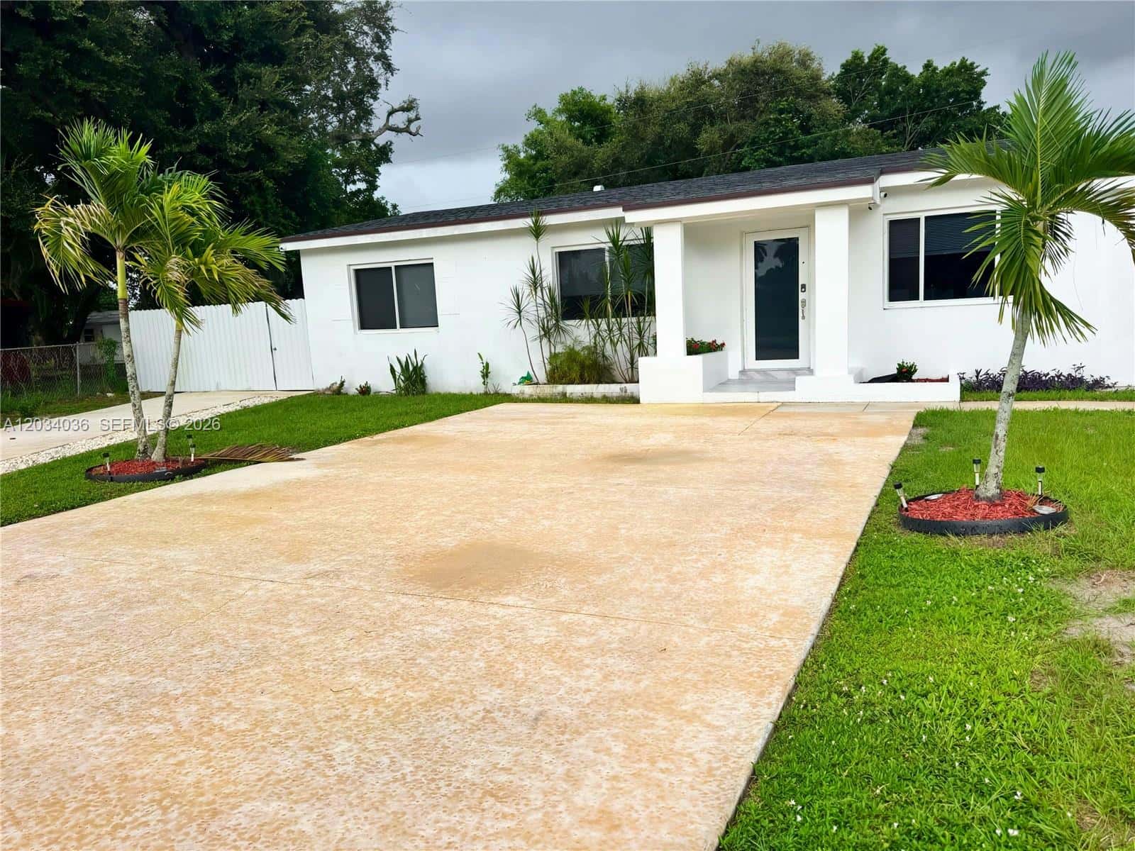 3400 NW 173rd Ter # 1, Miami Gardens FL 33056