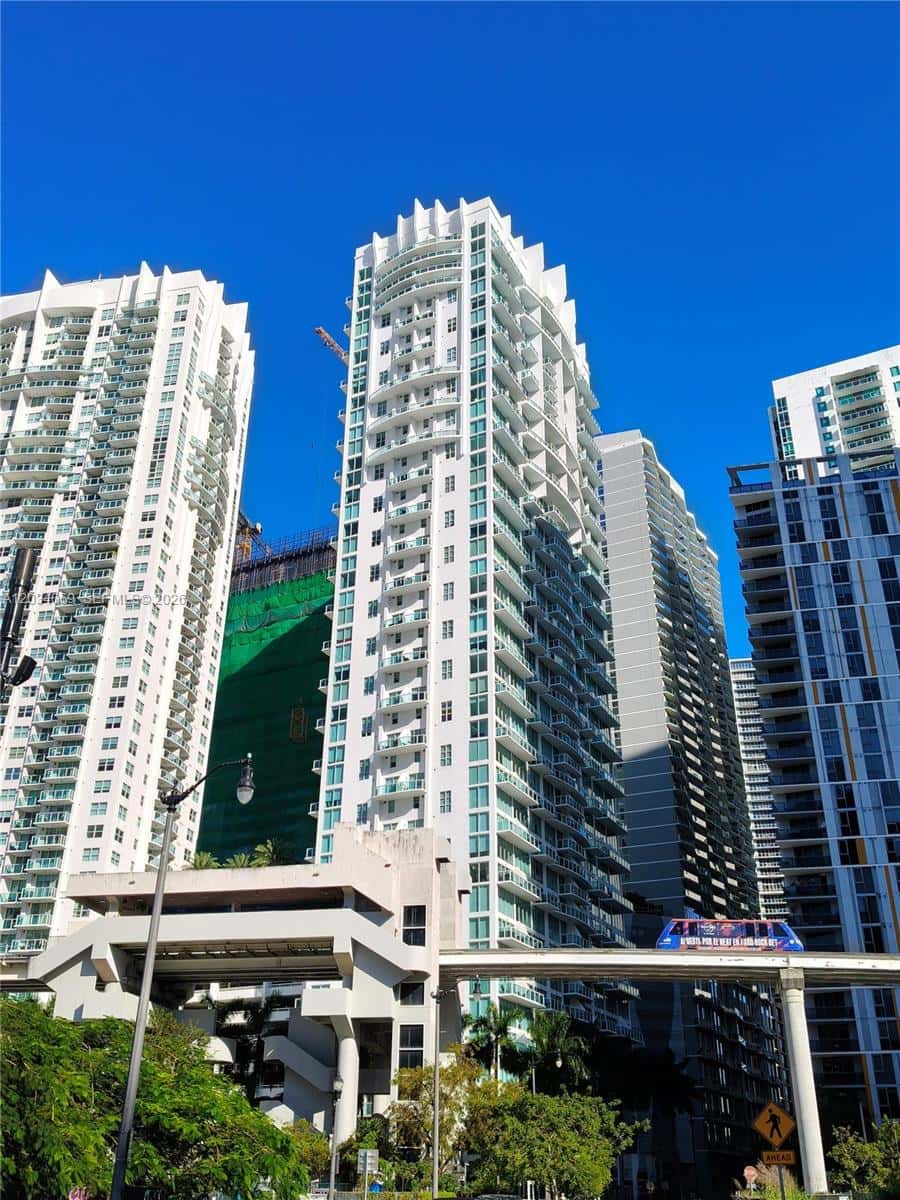 41 SE 5th St # 911, Miami FL 33131