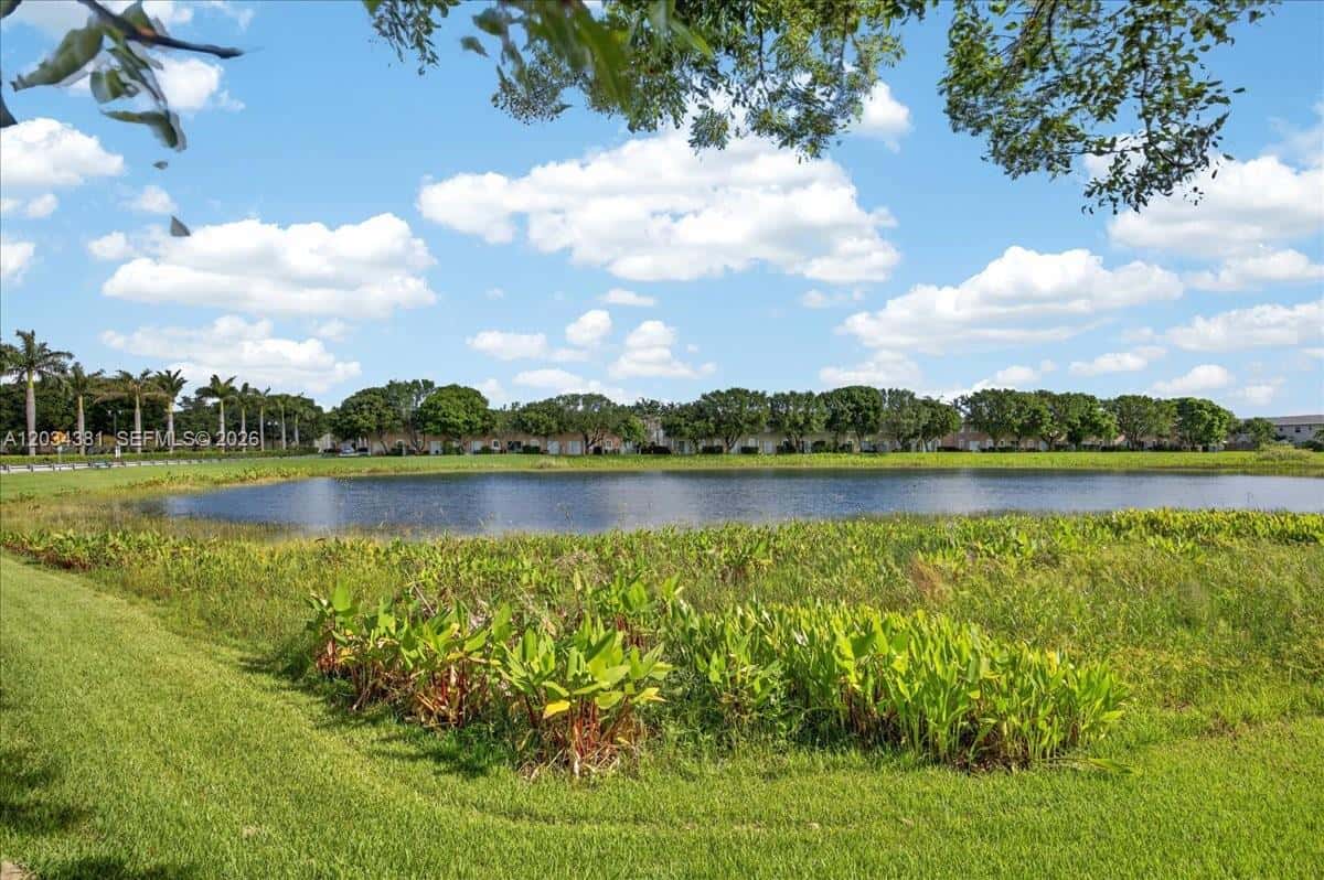 2491 SE 13th Ct, Homestead FL 33035