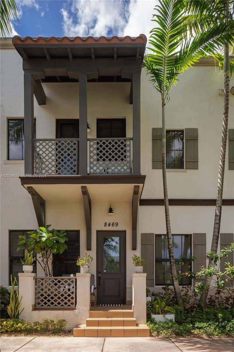 8469 NW 51st Ter # 8469, Doral FL 33166