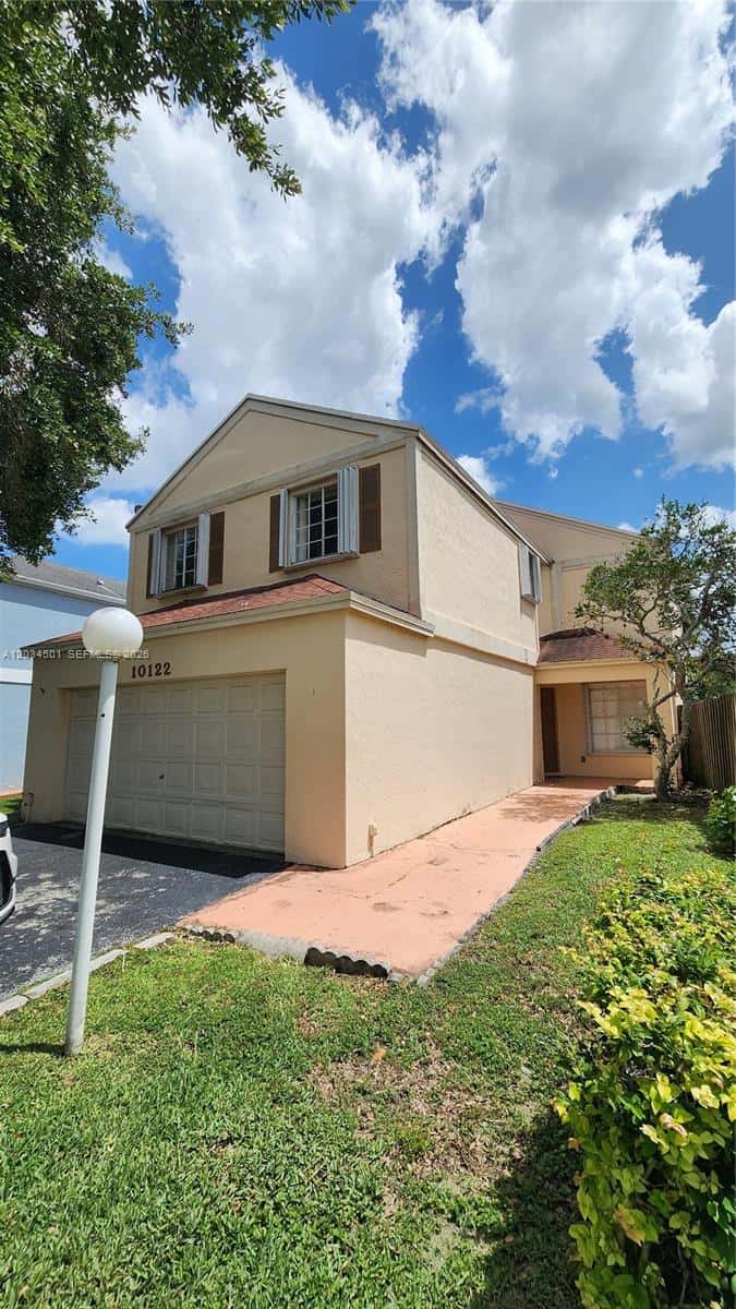 10122 SW 223rd Ter, Cutler Bay FL 33190