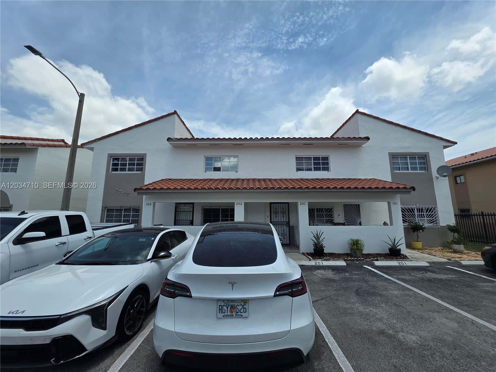 7825 W 29th Ln # 23, Hialeah FL 33018