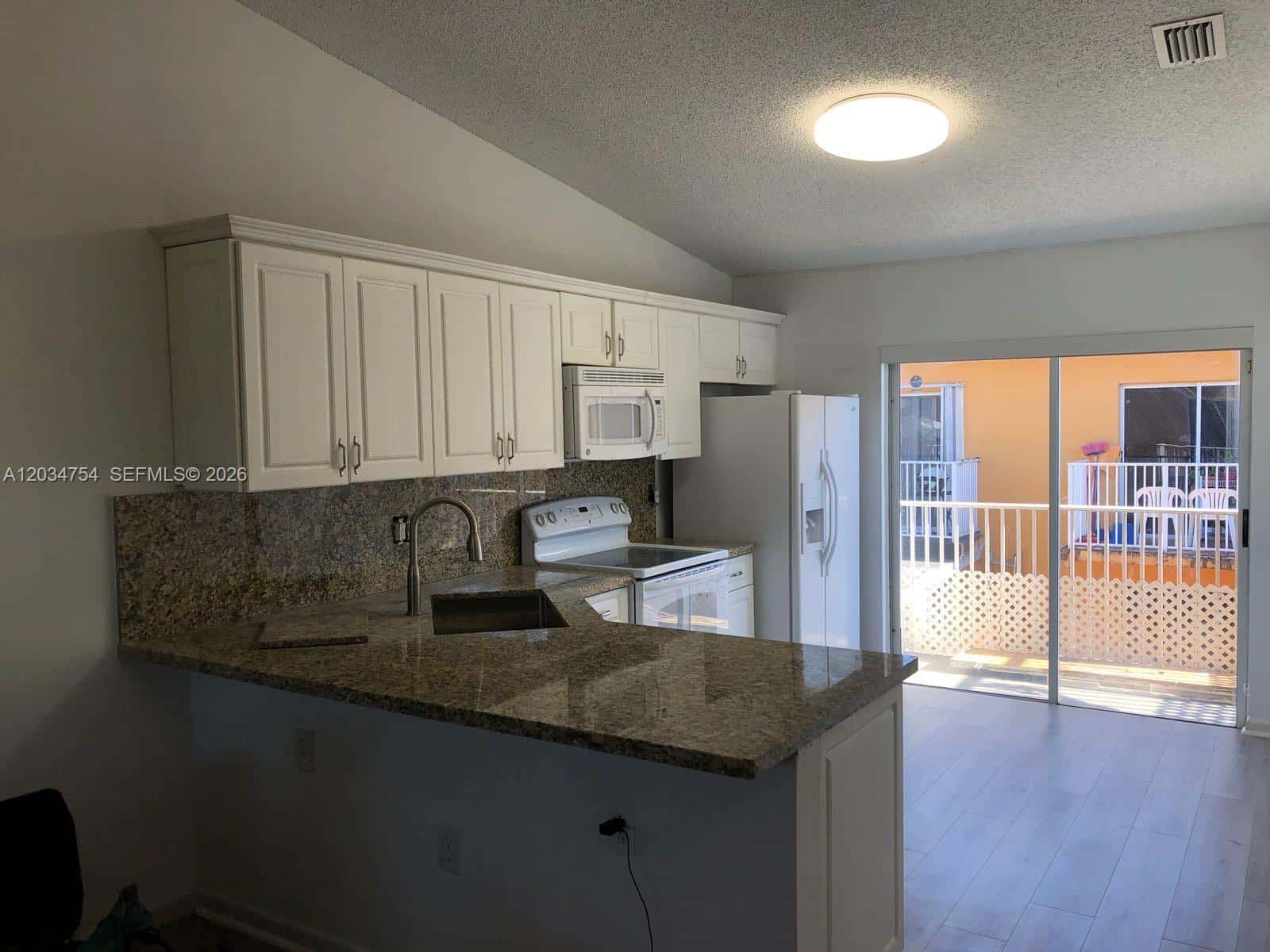 7730 W 34th Ln # 202, Hialeah FL 33018