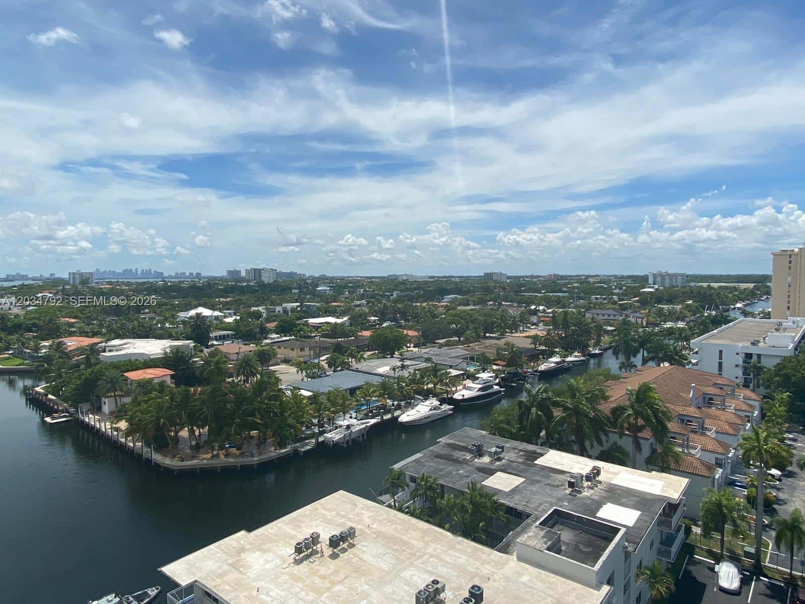2450 NE 135th St # 1012, North Miami FL 33181