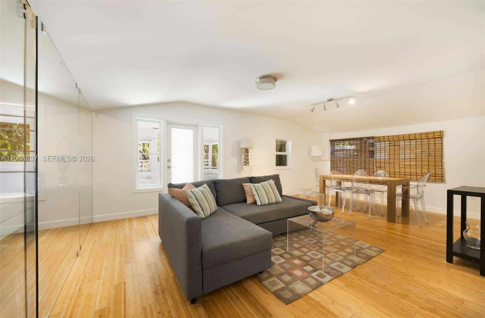 3041 Calusa St, Coconut Grove FL 33133