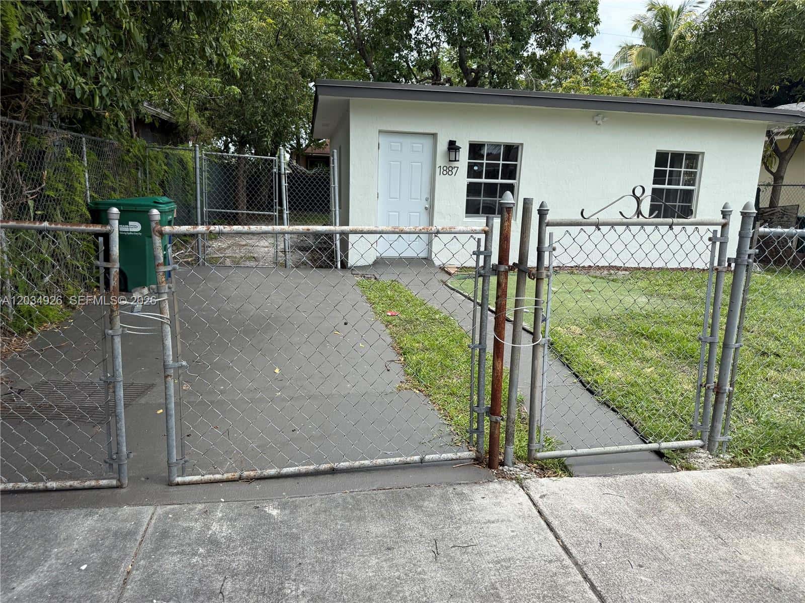 1887 NW 66th St, Miami FL 33147