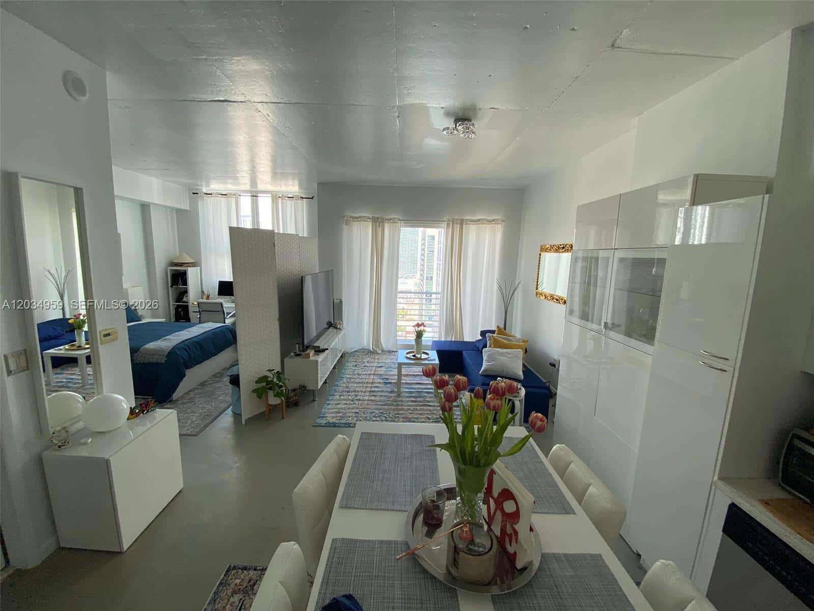 133 NE 2nd Ave # 2805, Miami FL 33132