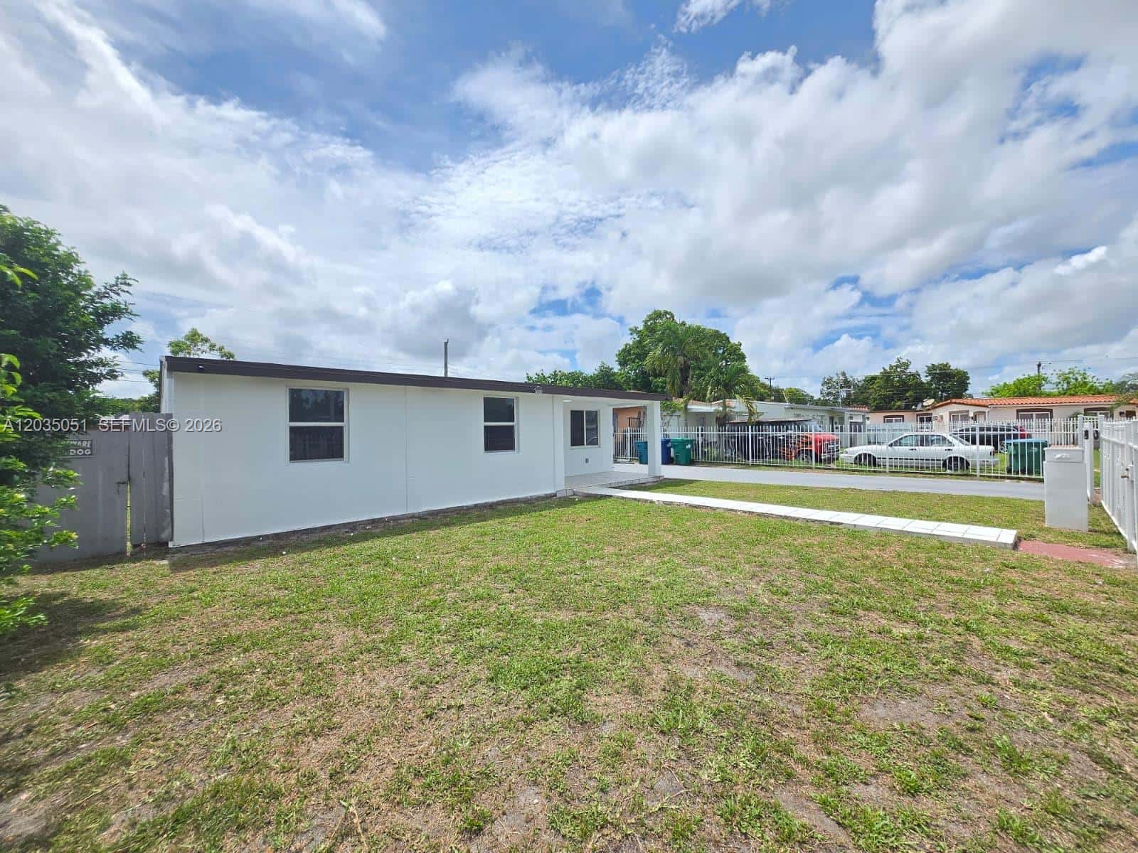 9590 NW 32nd Ct, Miami FL 33147