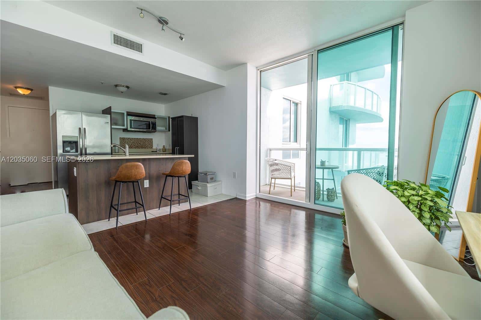 1900 N Bayshore Dr # 3403, Miami FL 33132