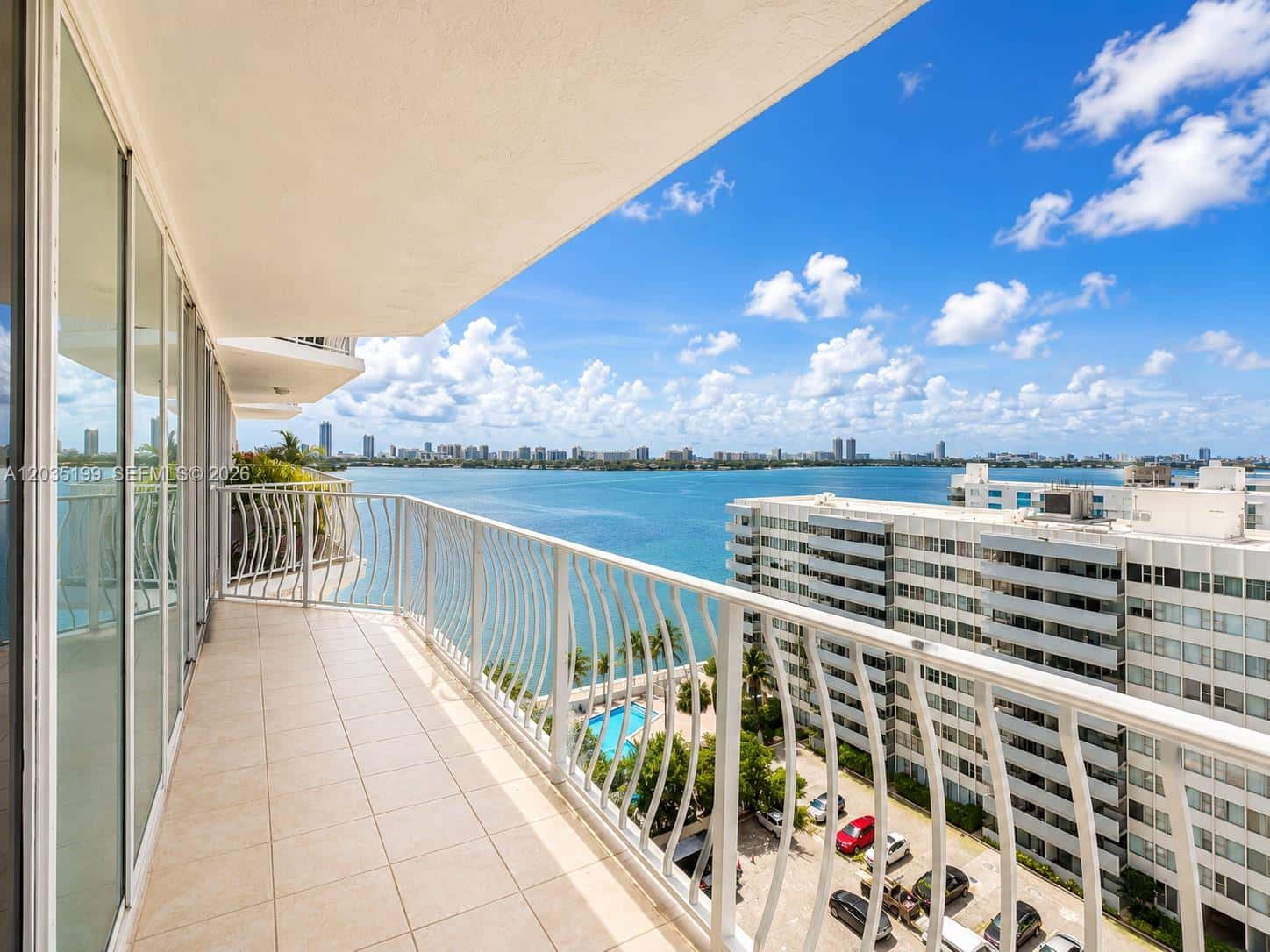 7601 E Treasure Dr # 1505, North Bay Village FL 33141