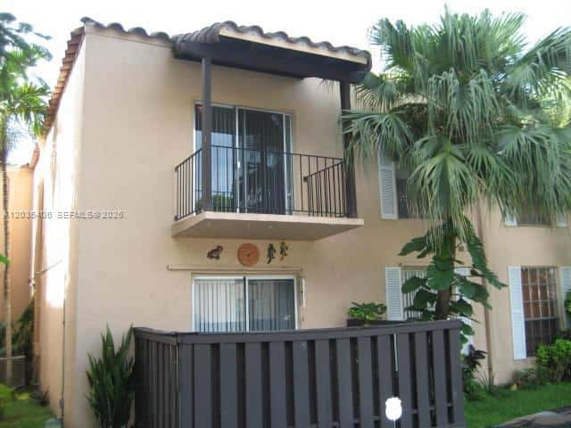 10790 N Kendall Dr # 24, Miami FL 33176