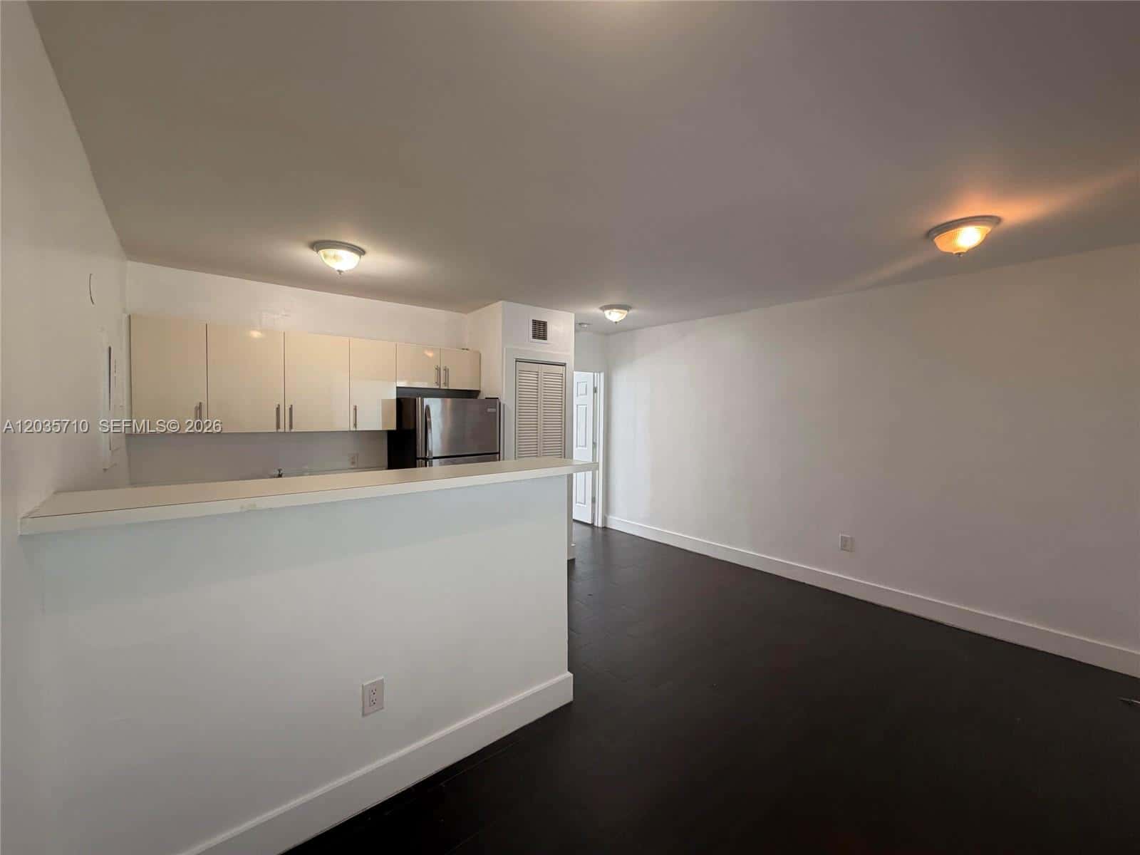 1040 NW 3RD # 5, Miami FL 33136
