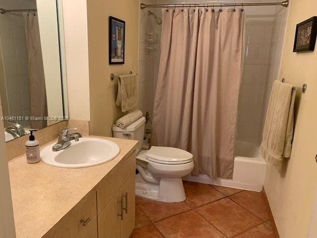 100 Lincoln Rd # 1129, Miami Beach FL 33139 — 12