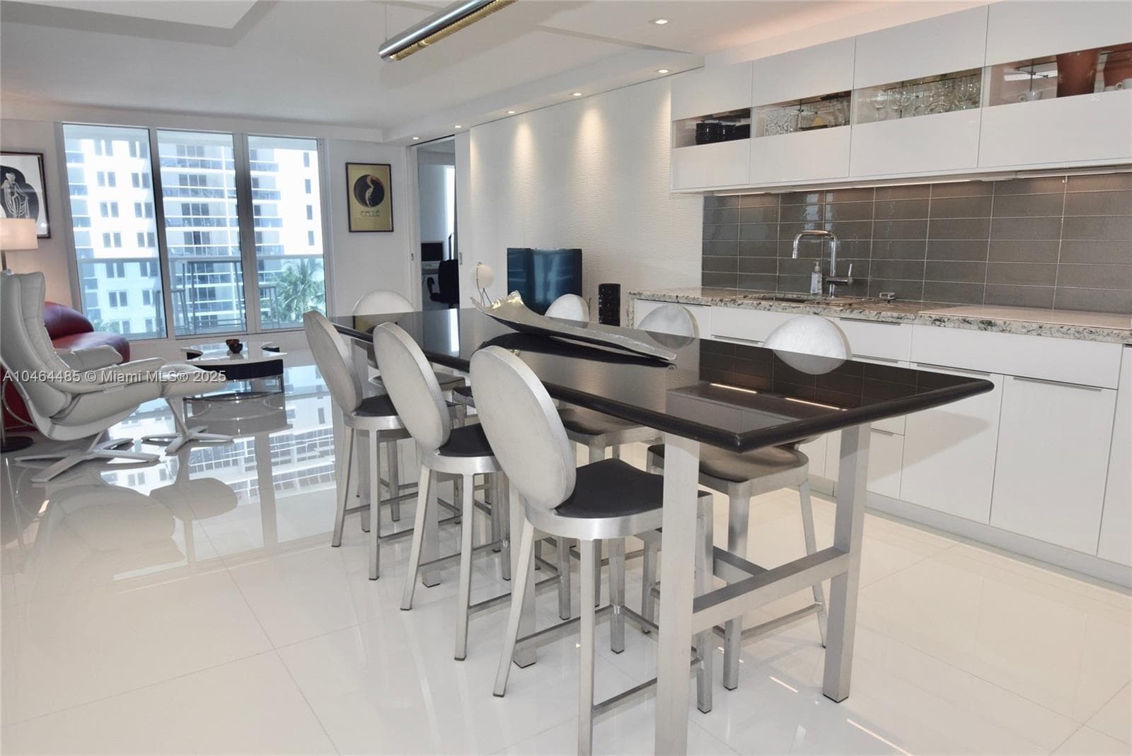 2301 Collins Ave, Miami Beach FL 33139 — 6