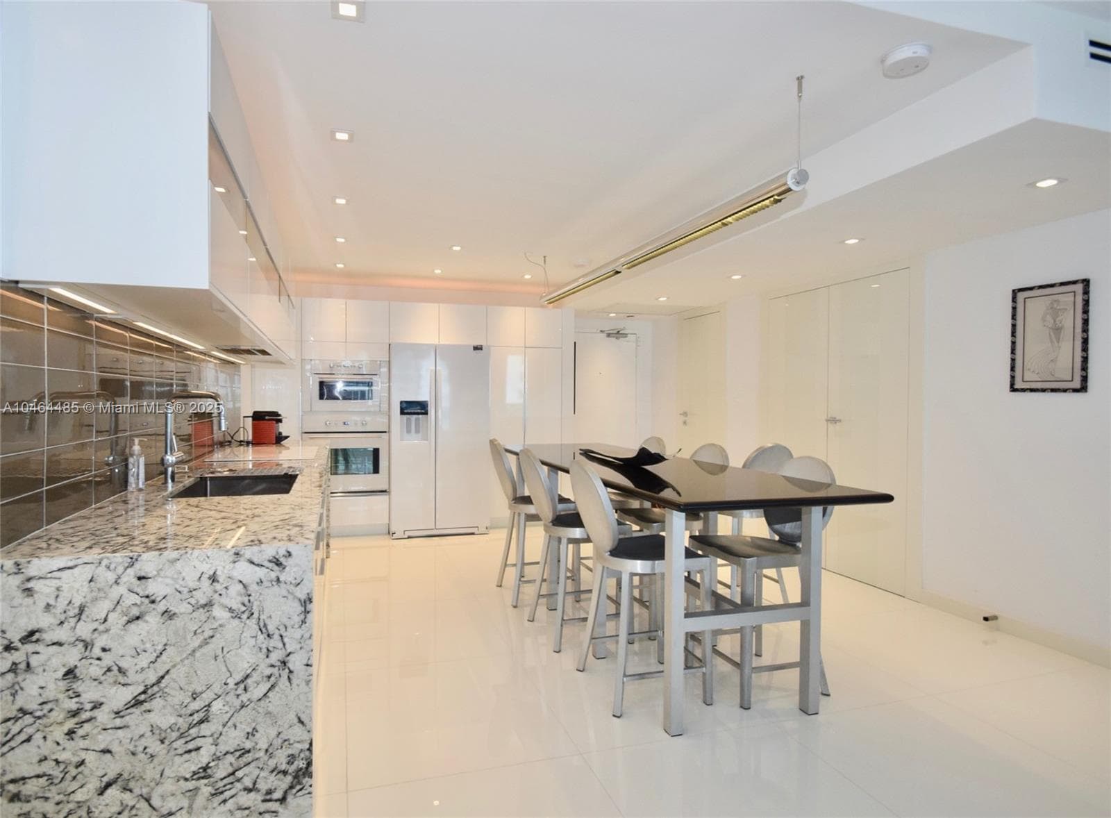 2301 Collins Ave, Miami Beach FL 33139 — 4