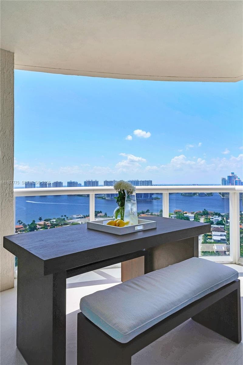 18911 collins ave # 2705, Sunny Isles Beach FL 33160 — 17