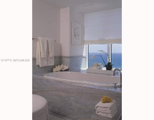18911 collins ave # 2705, Sunny Isles Beach FL 33160 — 25