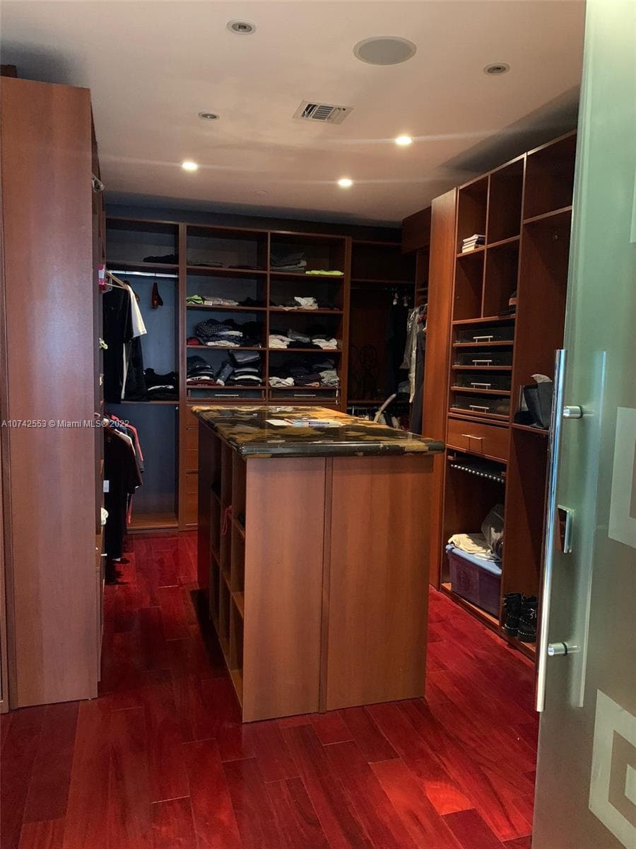 3802 NE 207th St # 2802, Aventura FL 33180 — 42