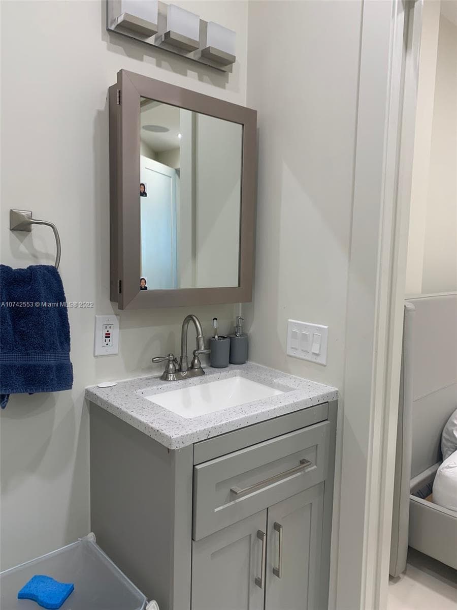 3802 NE 207th St # 2802, Aventura FL 33180 — 30