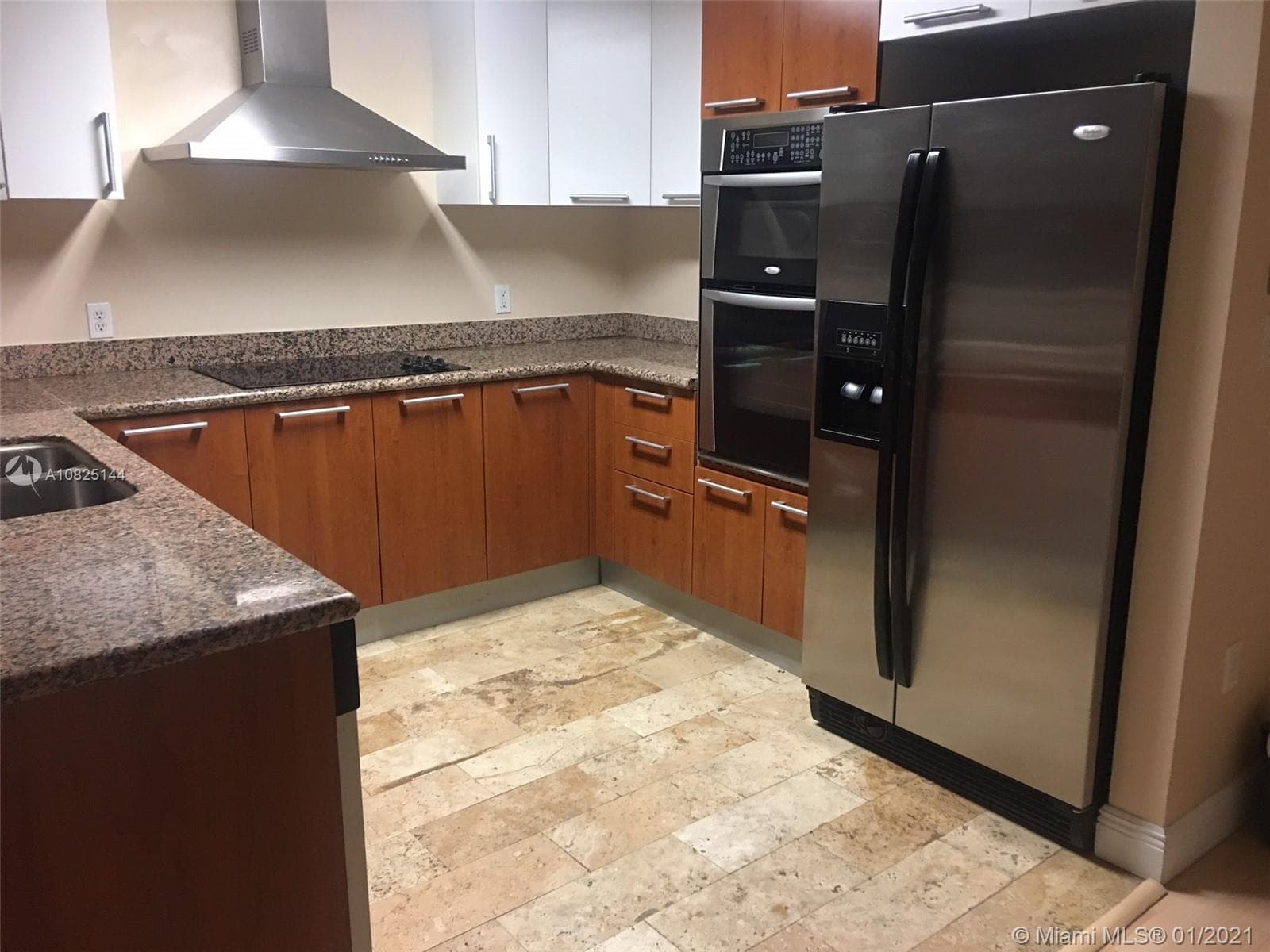 170 SE 14th St # 1507, Miami FL 33131 — 9