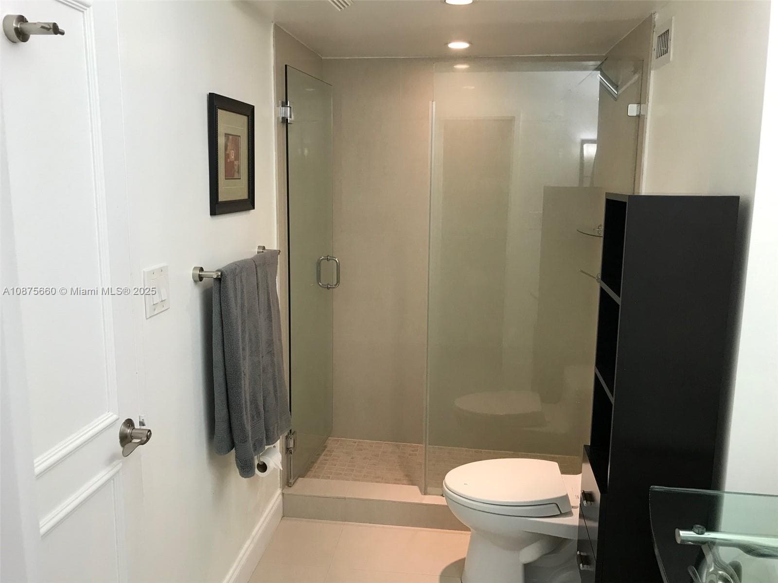 100 Lincoln Rd # 1226, Miami Beach FL 33139 — 16