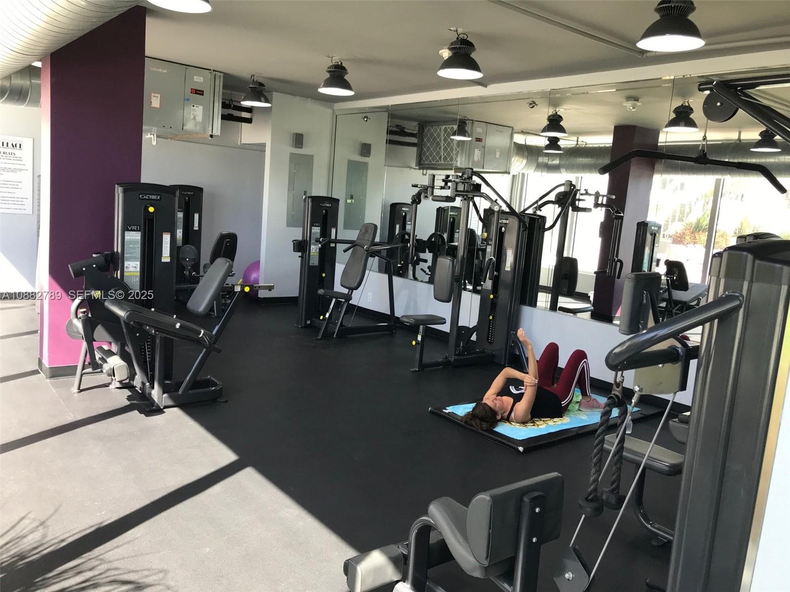 100 Lincoln Rd # 644, Miami Beach FL 33139 — 34