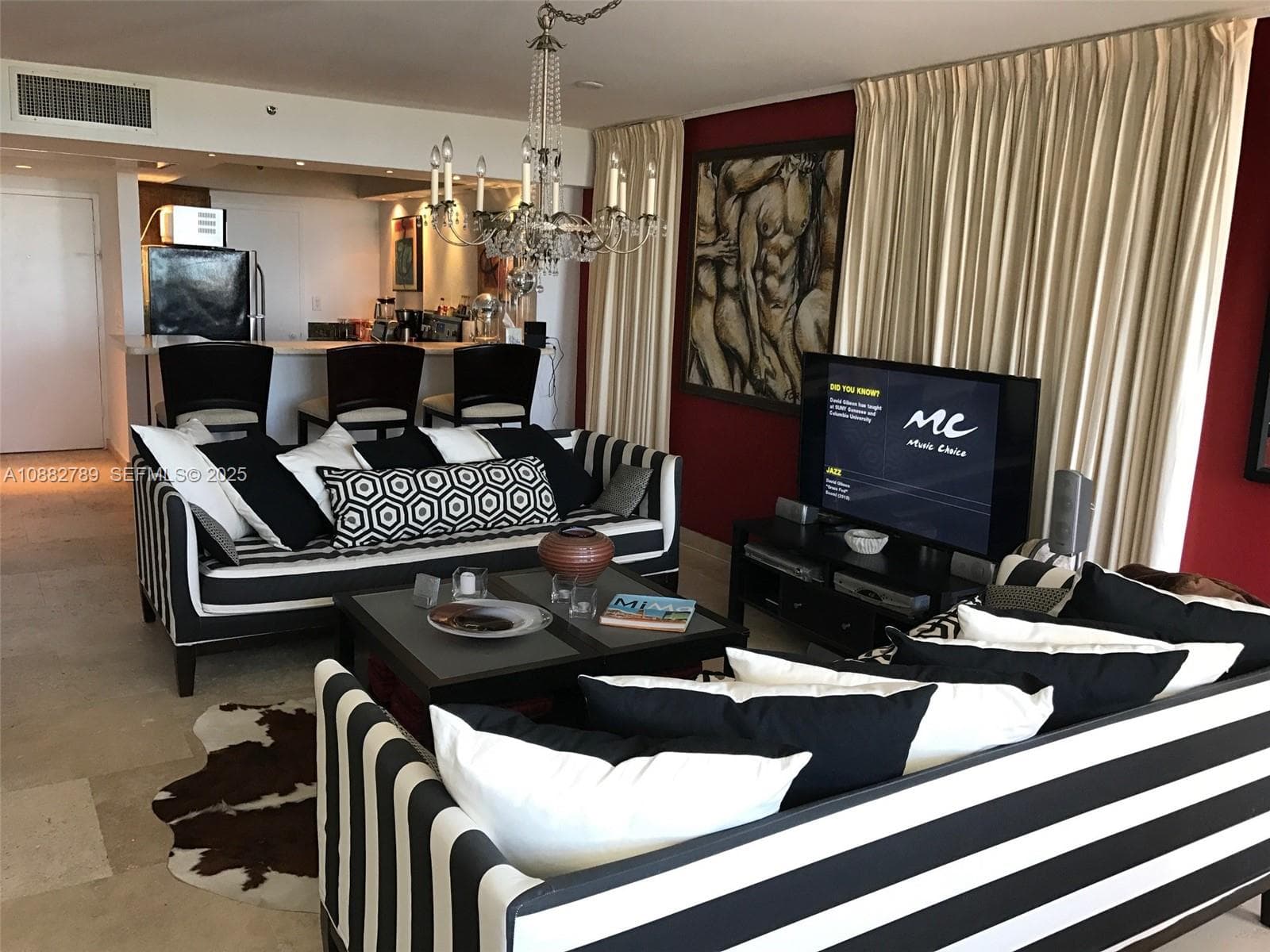 100 Lincoln Rd # 644, Miami Beach FL 33139 — 10